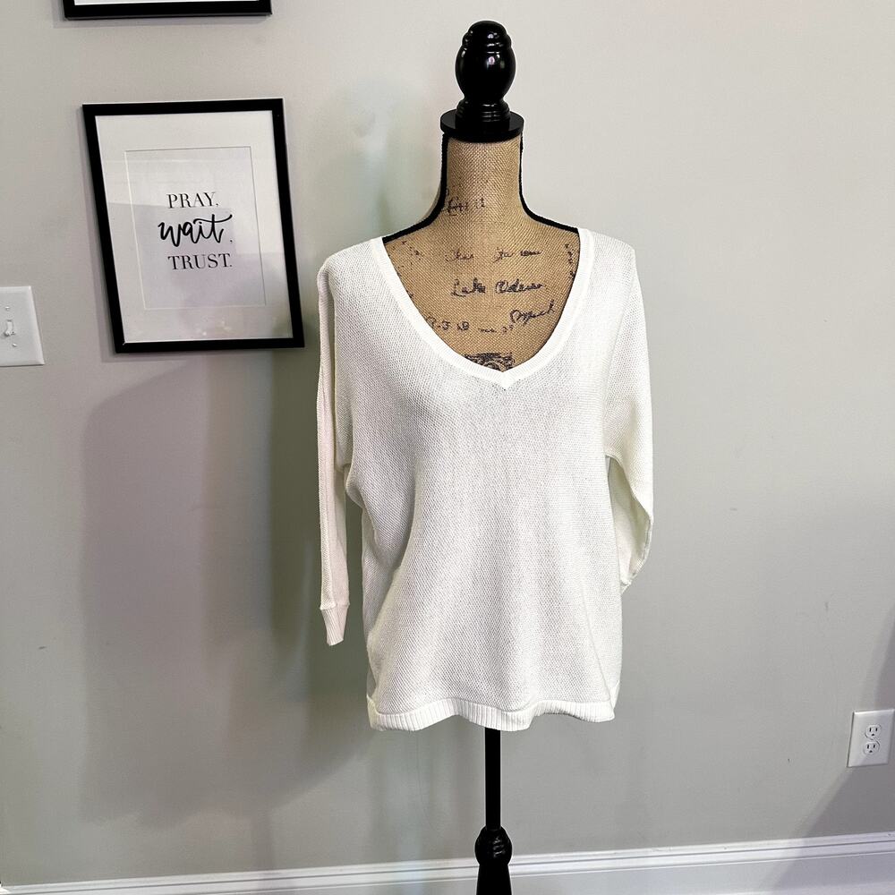 Express Women Size S White Sweater